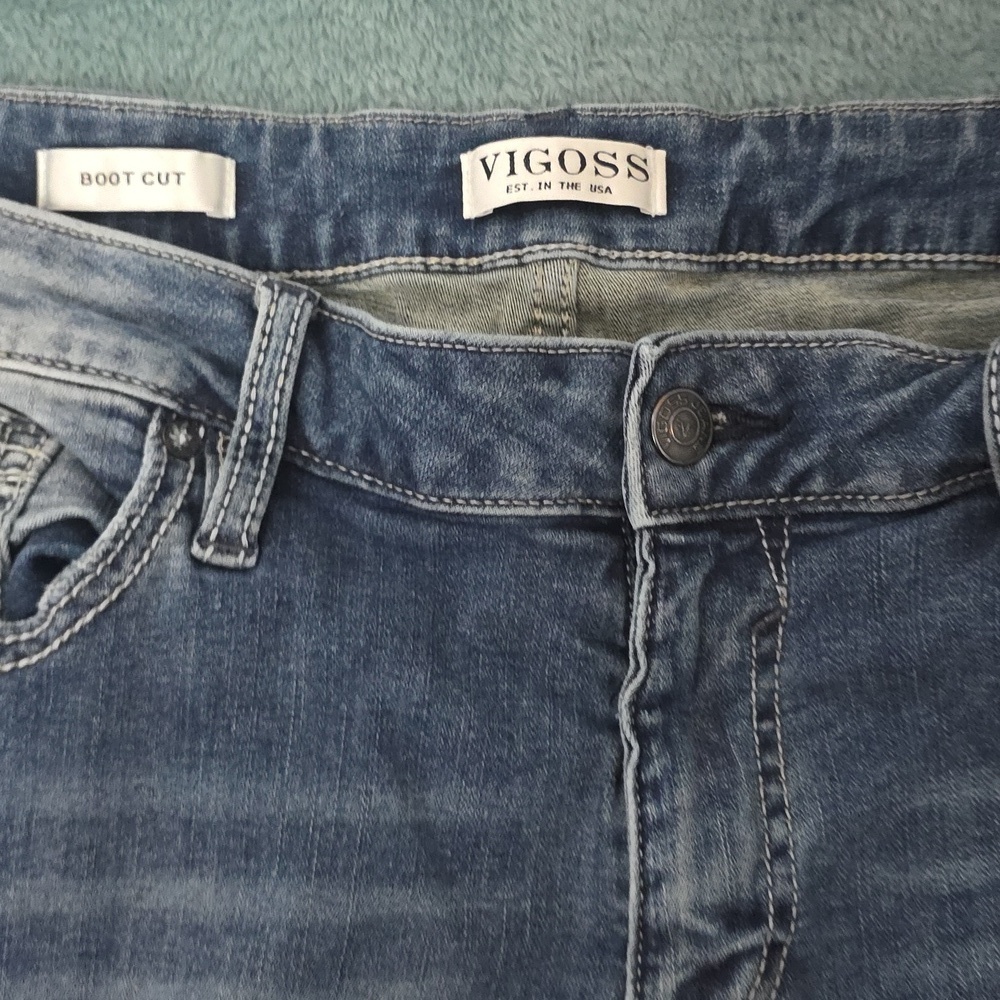 Vigoss Women's Bootleg Leg Jeans in Deep Blue - Picture 3 of 9